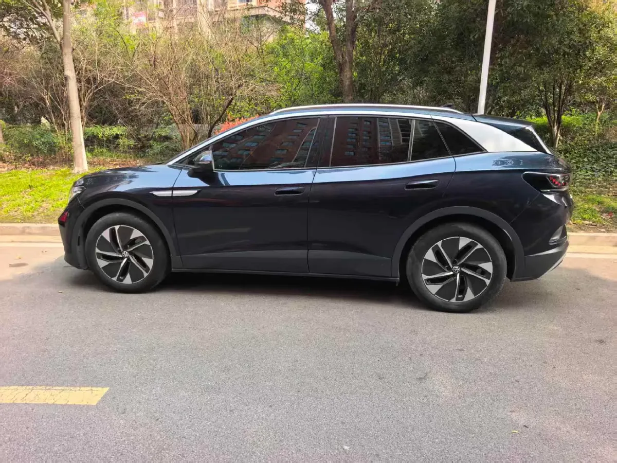 2024 Volkswagen ID.4 Crozz BEV 55.7KWH,autocango,china used car exporter,china ev exporter,chinese used car exporter,chinese used ev exporter