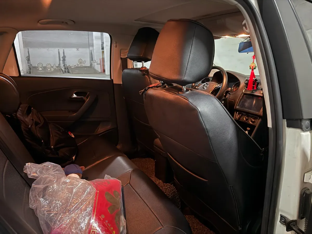 2016 Volkswagen Polo 1.6L 110HP L4 6AT,autocango,china used car exporter,china ev exporter,chinese used car exporter,chinese used ev exporter