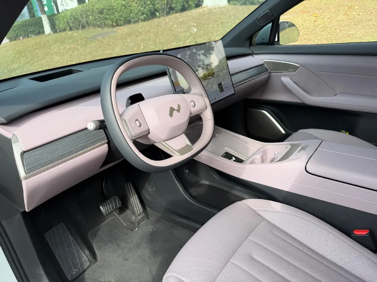 2024 ONVO L60 BEV 60KWH,autocango,china used car exporter,china ev exporter,chinese used car exporter,chinese used ev exporter