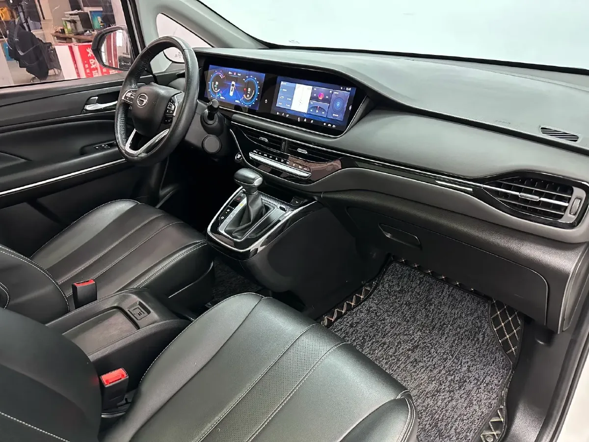 2021 GAC Trumpchi M6 1.5T 169HP L4 7DCT,autocango,china used car exporter,china ev exporter,chinese used car exporter,chinese used ev exporter