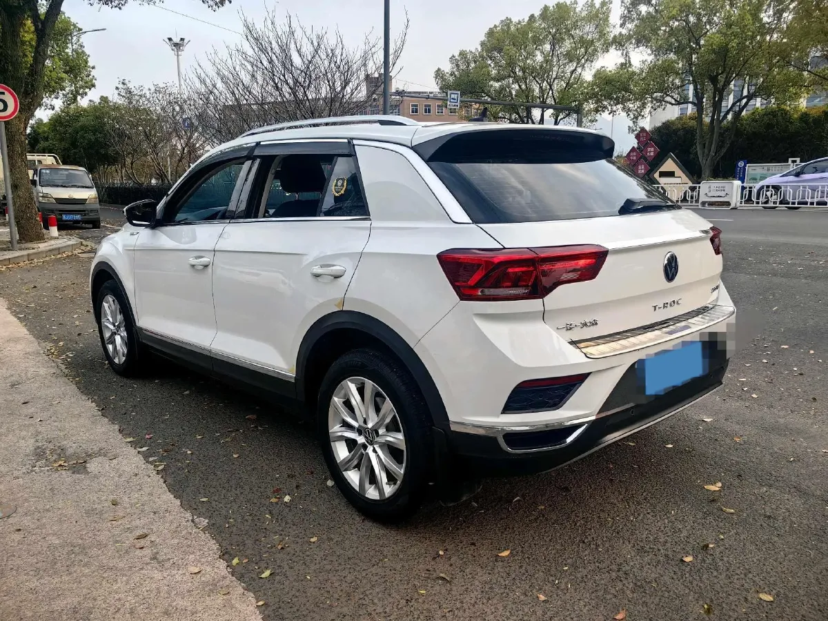 2022 Volkswagen T-Roc 1.4T 150HP L4 7DCT,autocango,china used car exporter,china ev exporter,chinese used car exporter,chinese used ev exporter