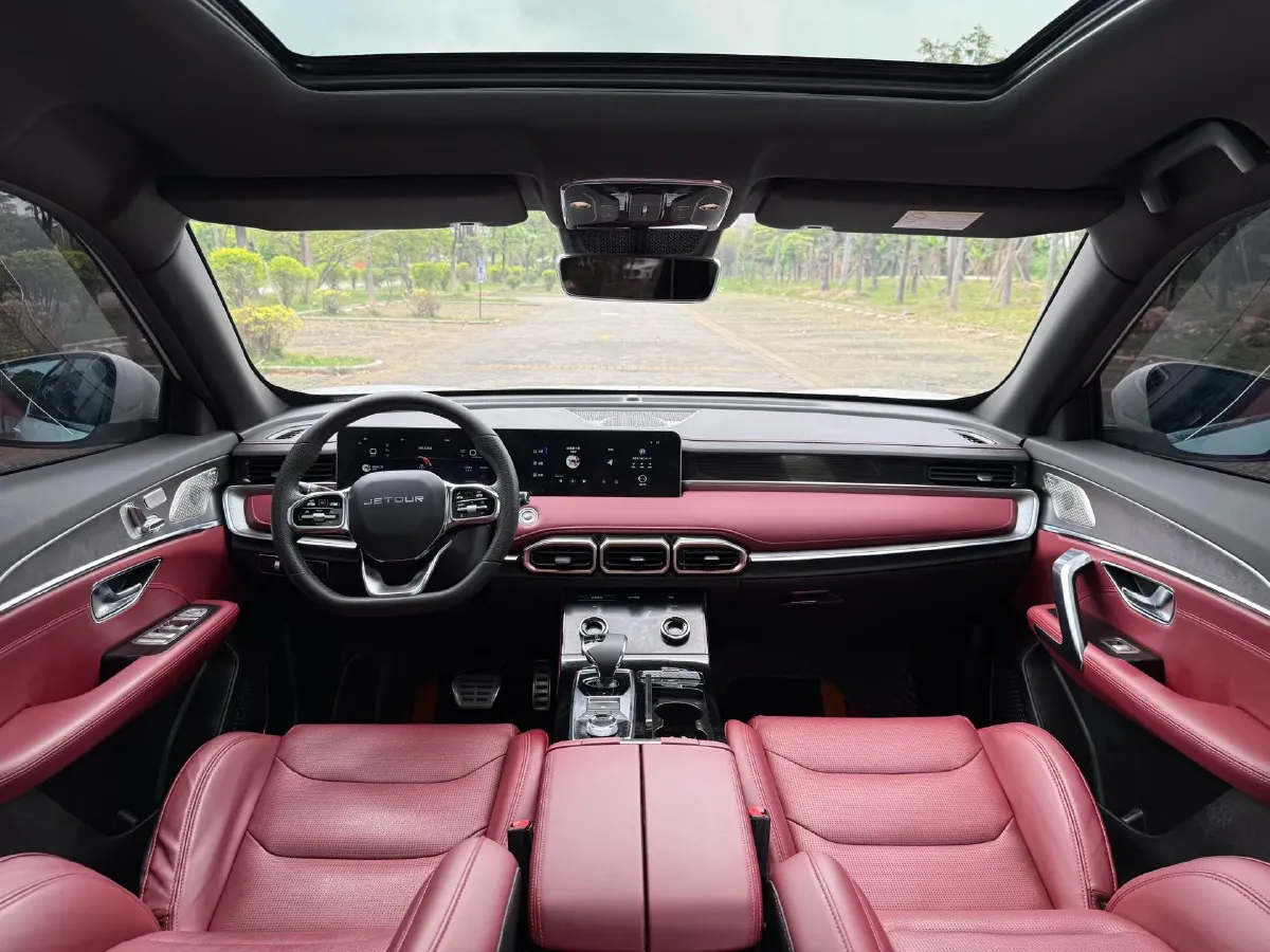 2021 Jetour X70 Plus 1.6T 197HP L4 7DCT,autocango,china used car exporter,china ev exporter,chinese used car exporter,chinese used ev exporter