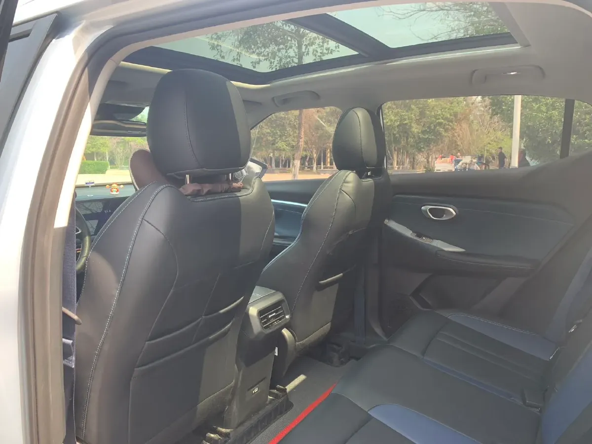 2023 GAC Trumpchi GS3 1.5T 177HP L4 7DCT,autocango,china used car exporter,china ev exporter,chinese used car exporter,chinese used ev exporter