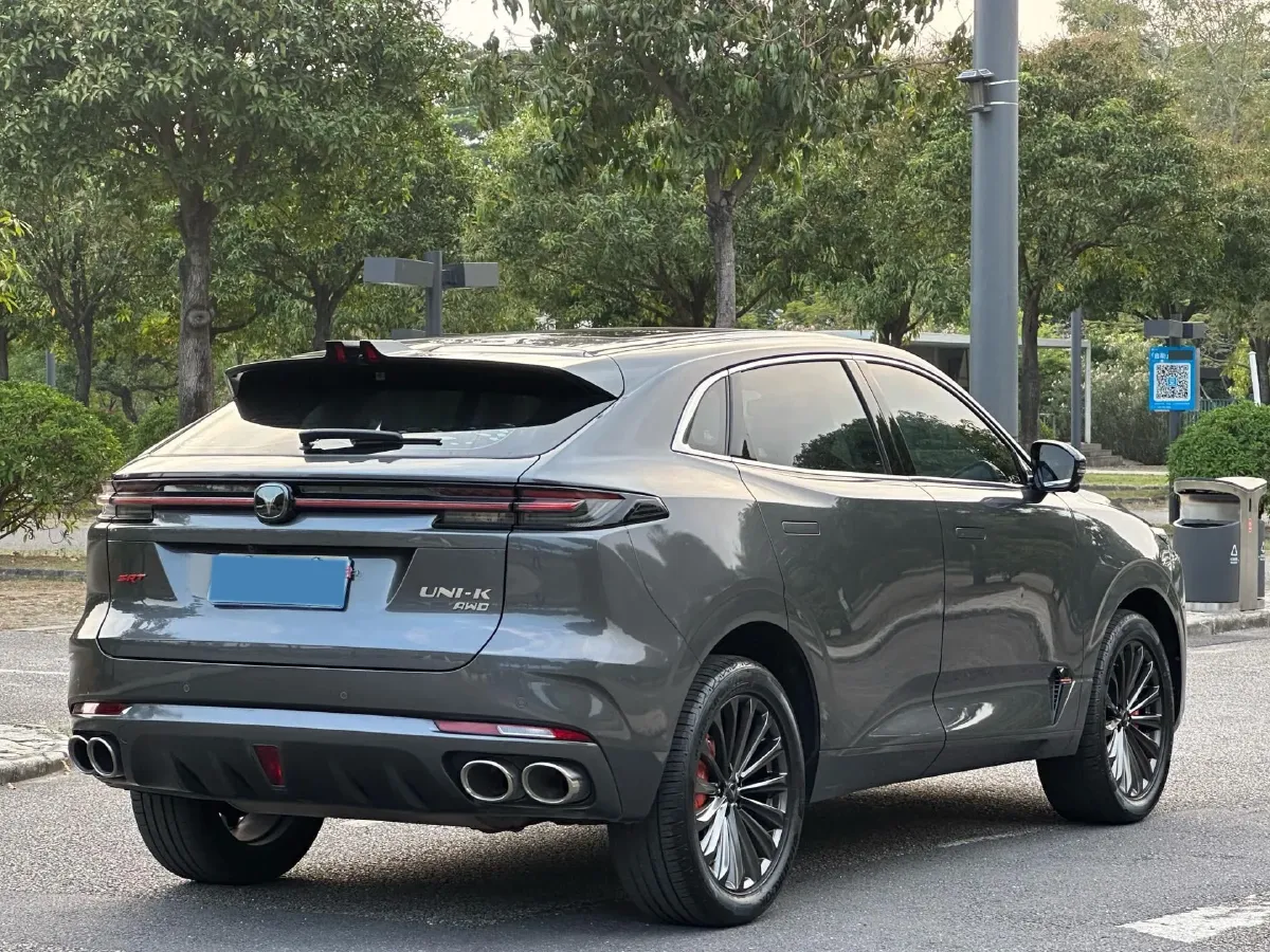 2021 ChangAn UNI-K 2.0T 233HP L4 8AT,autocango,china used car exporter,china ev exporter,chinese used car exporter,chinese used ev exporter