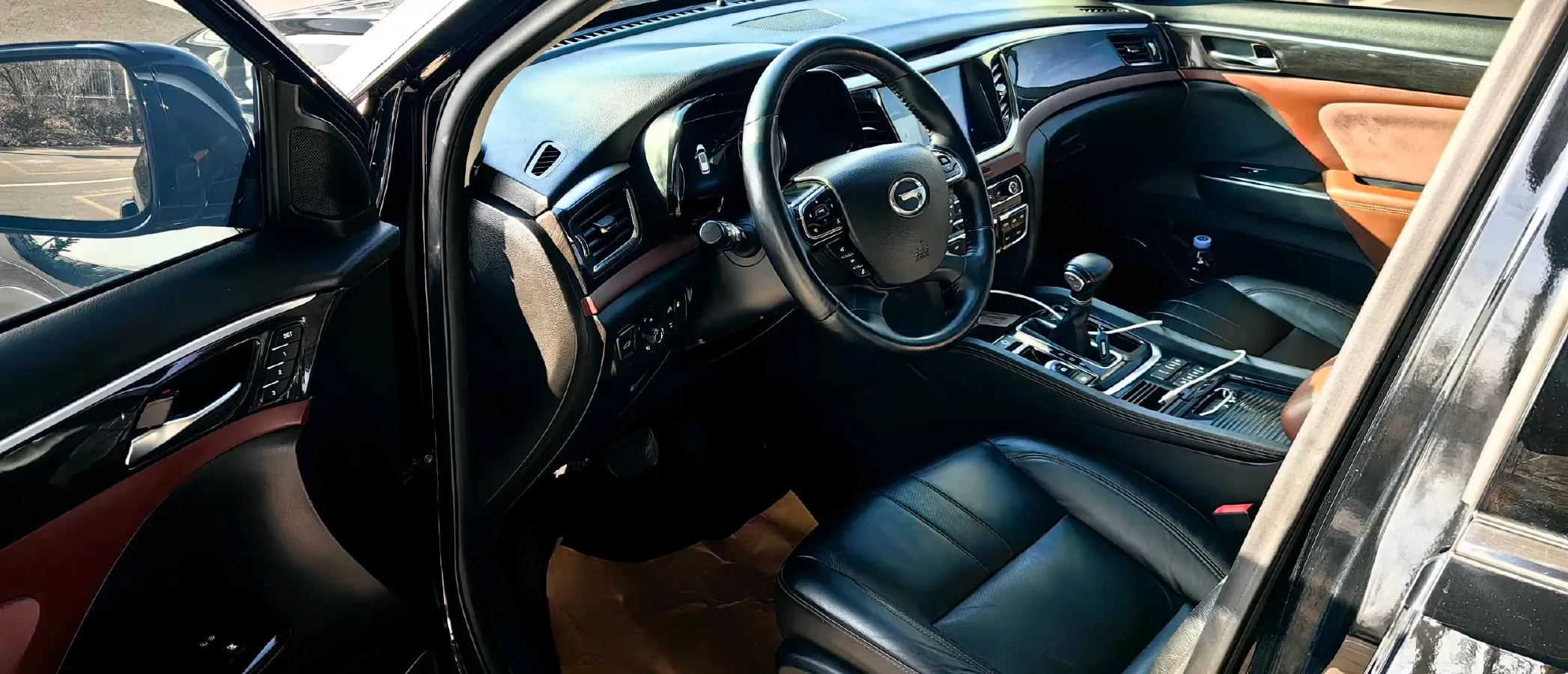 2017 GAC Trumpchi GS8 2.0T 201HP L4 6AT,autocango,china used car exporter,china ev exporter,chinese used car exporter,chinese used ev exporter