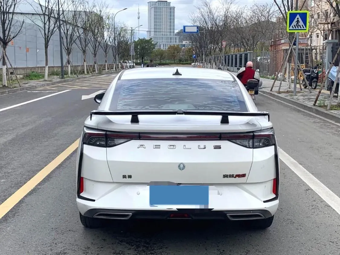 2020 DongFeng Aeolus YiXuan 1.5T 150HP L4 6DCT,autocango,china used car exporter,china ev exporter,chinese used car exporter,chinese used ev exporter