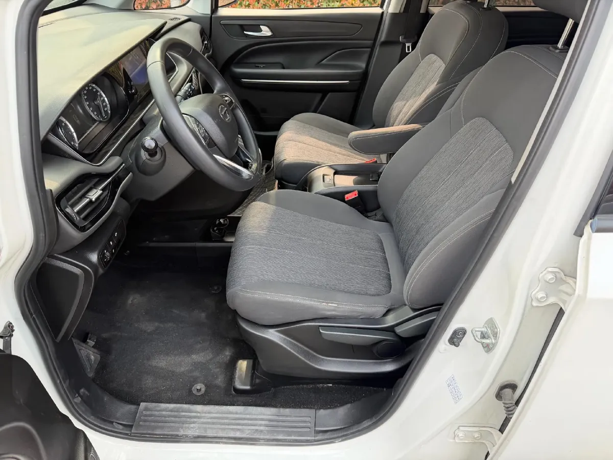 2021 GAC Trumpchi M6 1.5T 169HP L4 7DCT,autocango,china used car exporter,china ev exporter,chinese used car exporter,chinese used ev exporter