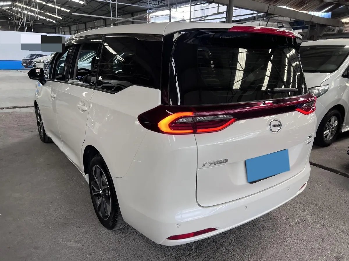 2021 GAC Trumpchi M6 1.5T 169HP L4 7DCT,autocango,china used car exporter,china ev exporter,chinese used car exporter,chinese used ev exporter