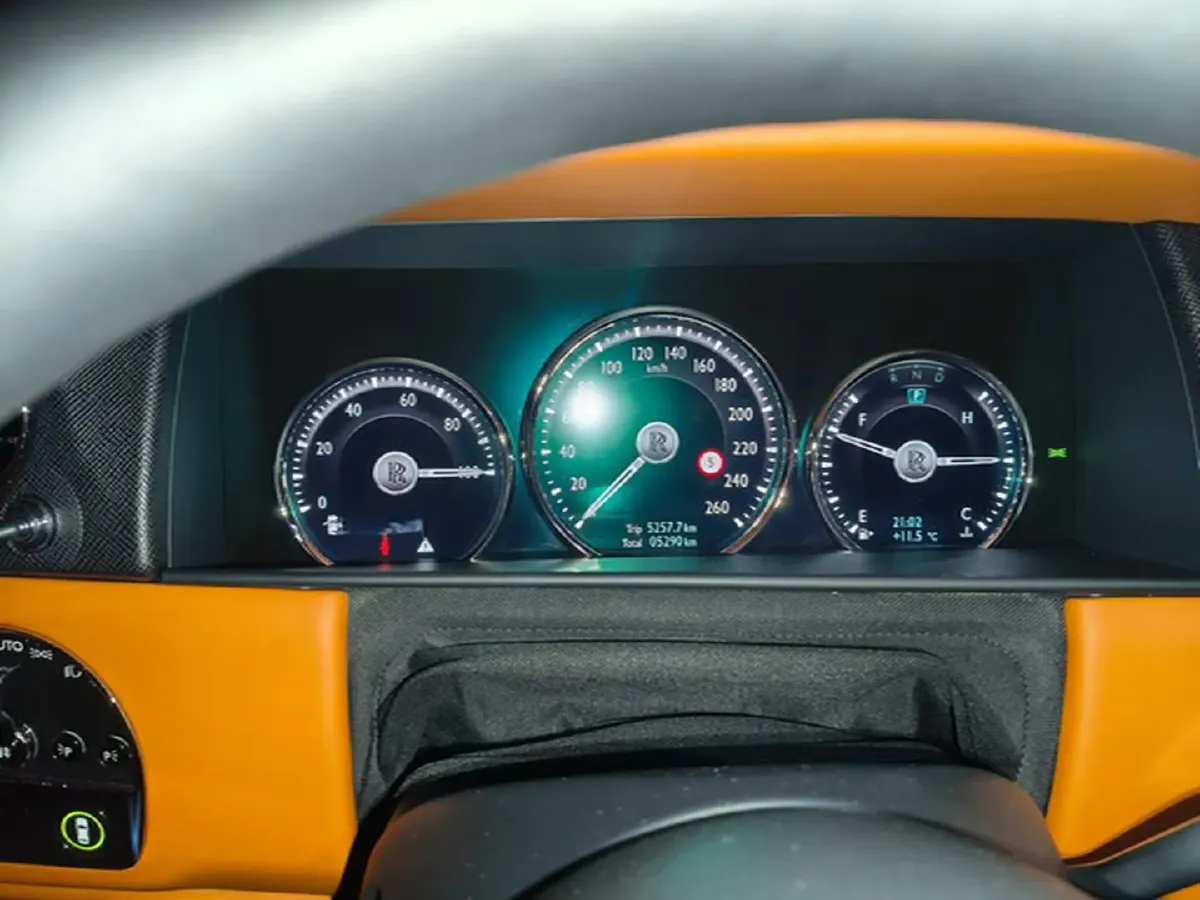 2018 Rolls-Royce Cullinan 6.7T 571HP V12 8AT,autocango,china used car exporter,china ev exporter,chinese used car exporter,chinese used ev exporter