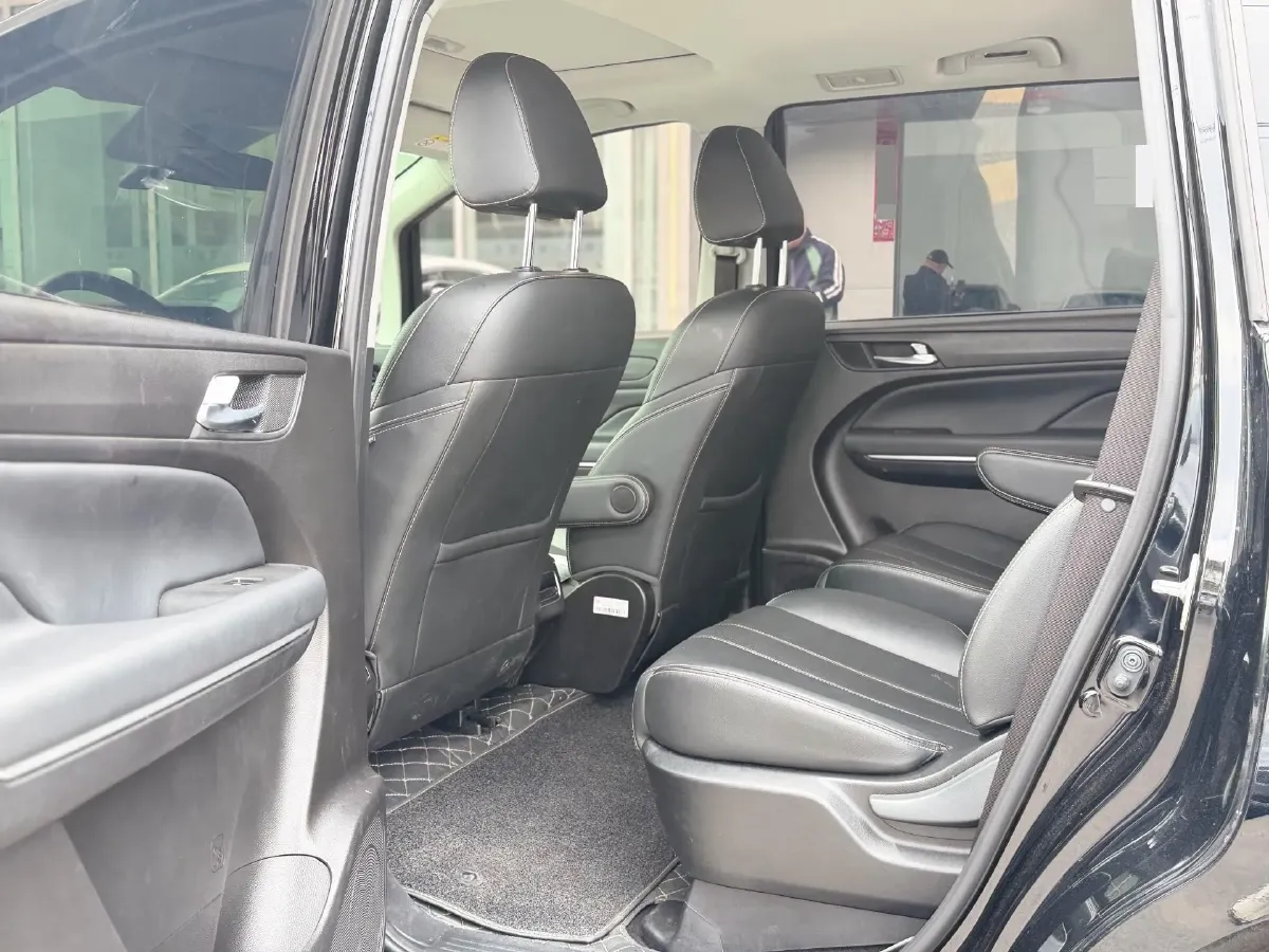 2021 GAC Trumpchi M6 1.5T 169HP L4 7DCT,autocango,china used car exporter,china ev exporter,chinese used car exporter,chinese used ev exporter