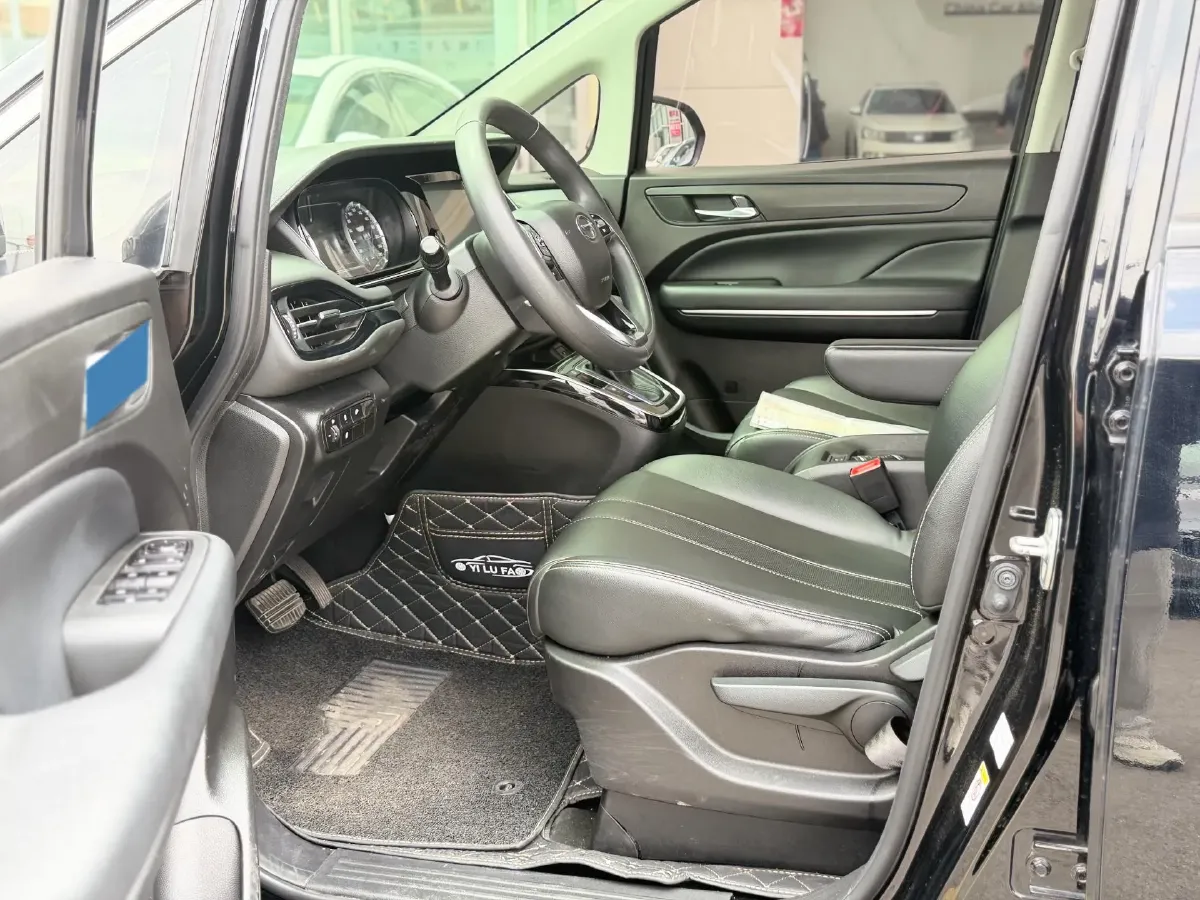 2021 GAC Trumpchi M6 1.5T 169HP L4 7DCT,autocango,china used car exporter,china ev exporter,chinese used car exporter,chinese used ev exporter