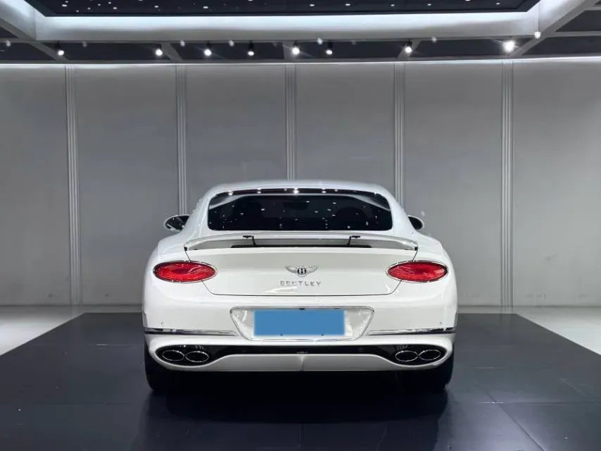 2022 Bentley Continental 4.0T 549HP V8 8DCT,autocango,china used car exporter,china ev exporter,chinese used car exporter,chinese used ev exporter