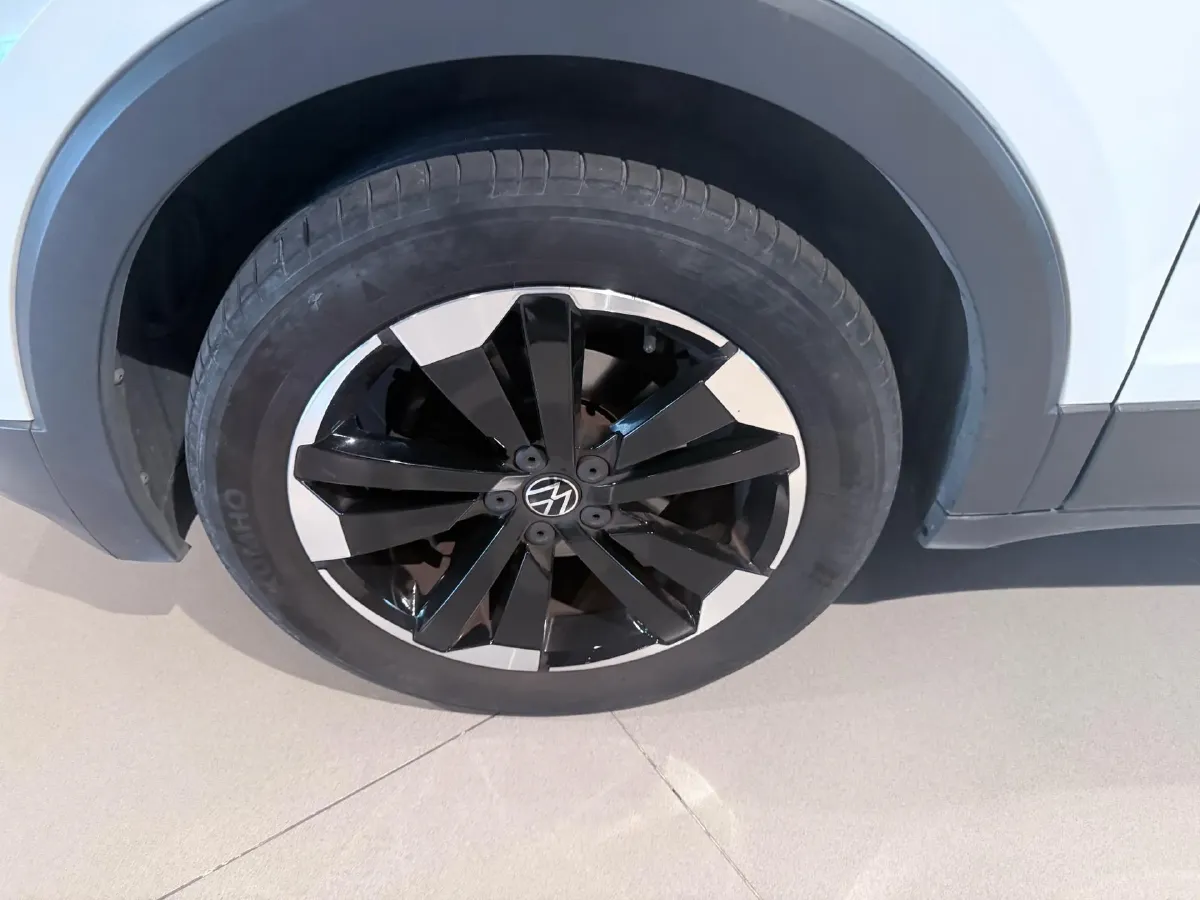 2023 Volkswagen Tacqua 1.2T 116HP L4 7DCT,autocango,china used car exporter,china ev exporter,chinese used car exporter,chinese used ev exporter