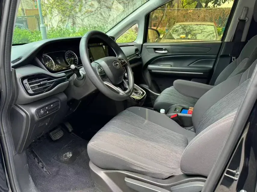 2021 GAC Trumpchi M6 1.5T 169HP L4 7DCT,autocango,china used car exporter,china ev exporter,chinese used car exporter,chinese used ev exporter