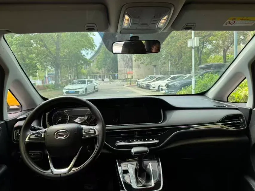 2021 GAC Trumpchi M6 1.5T 169HP L4 7DCT,autocango,china used car exporter,china ev exporter,chinese used car exporter,chinese used ev exporter