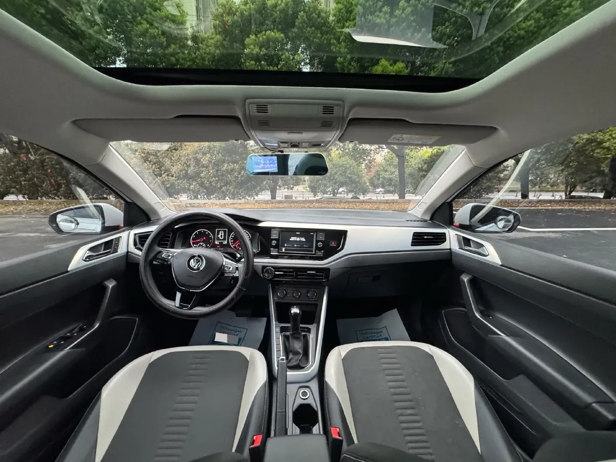 2019 Volkswagen Polo 1.5L 113HP L4 6AT,autocango,china used car exporter,china ev exporter,chinese used car exporter,chinese used ev exporter
