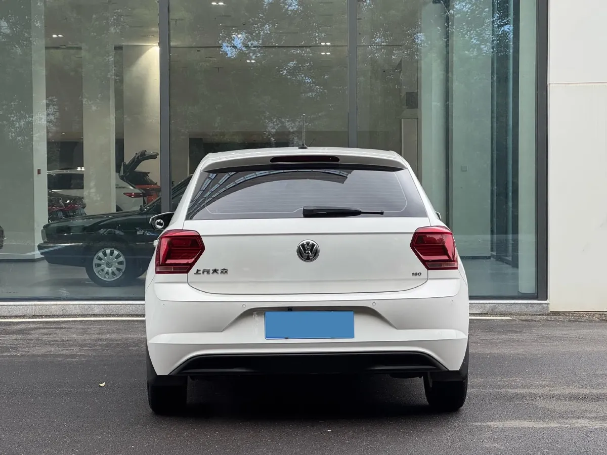 2019 Volkswagen Polo 1.5L 113HP L4 6AT,autocango,china used car exporter,china ev exporter,chinese used car exporter,chinese used ev exporter