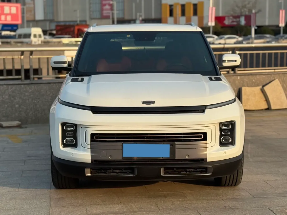 2020 Geely ICON 1.5T 177HP L3 7DCT,autocango,china used car exporter,china ev exporter,chinese used car exporter,chinese used ev exporter