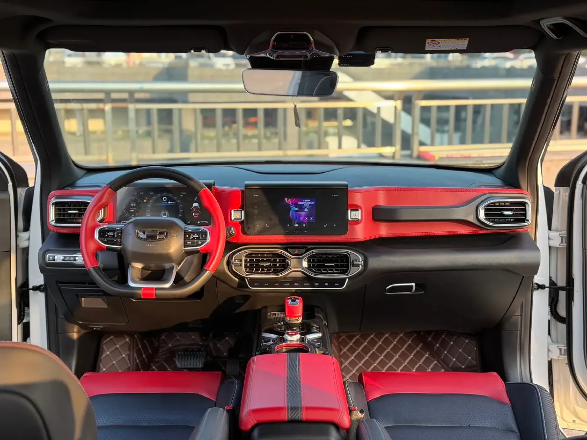 2020 Geely ICON 1.5T 177HP L3 7DCT,autocango,china used car exporter,china ev exporter,chinese used car exporter,chinese used ev exporter