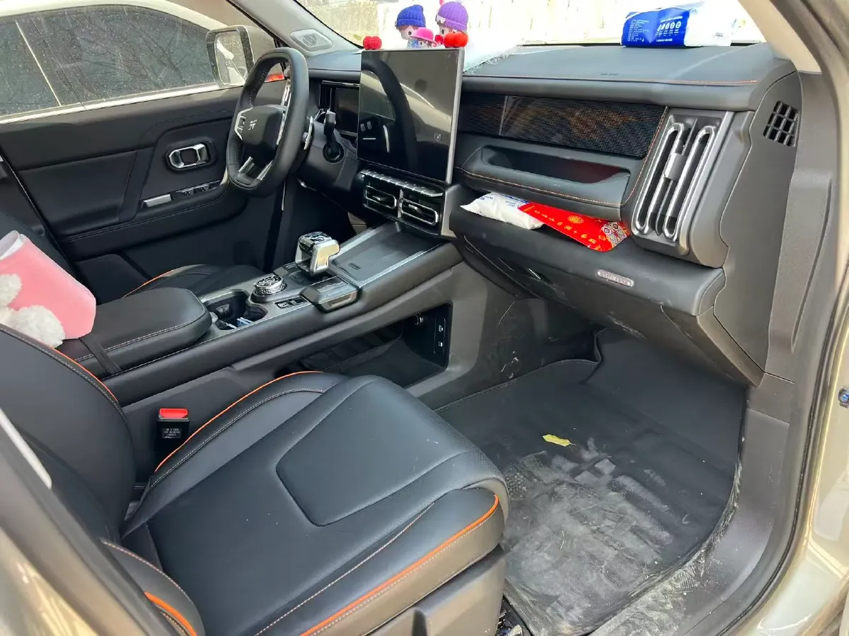 2025 Jetour Freeman 2.0T 254HP L4 8AT,autocango,china used car exporter,china ev exporter,chinese used car exporter,chinese used ev exporter