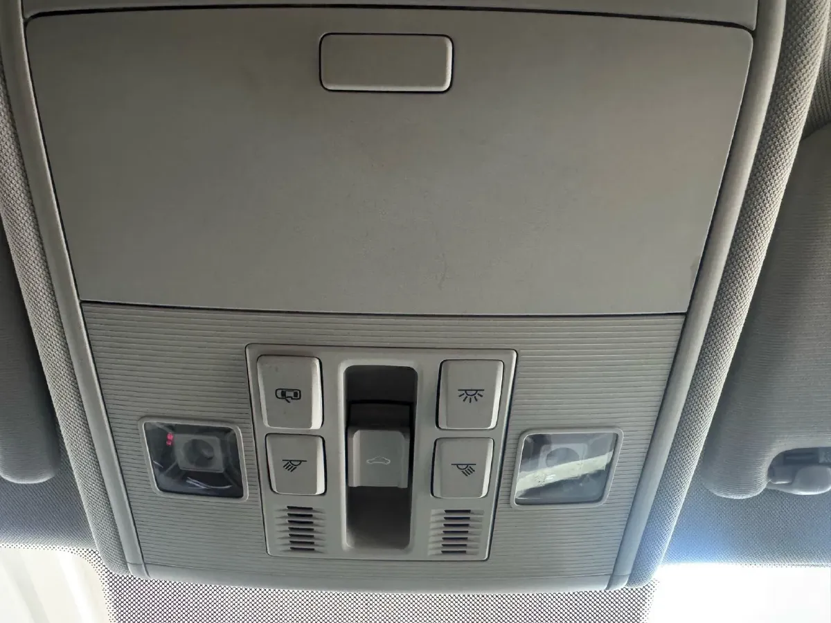 2021 Haval H6 1.5T 169HP L4 7DCT,autocango,china used car exporter,china ev exporter,chinese used car exporter,chinese used ev exporter