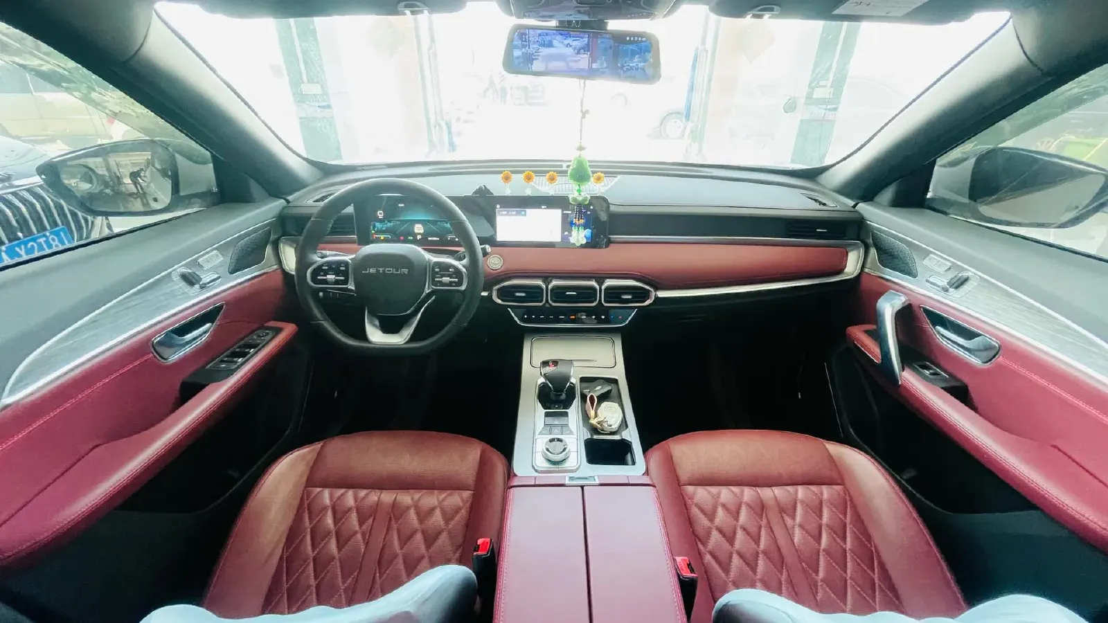 2024 Jetour X70 Plus 1.5T 156HP L4 6DCT,autocango,china used car exporter,china ev exporter,chinese used car exporter,chinese used ev exporter