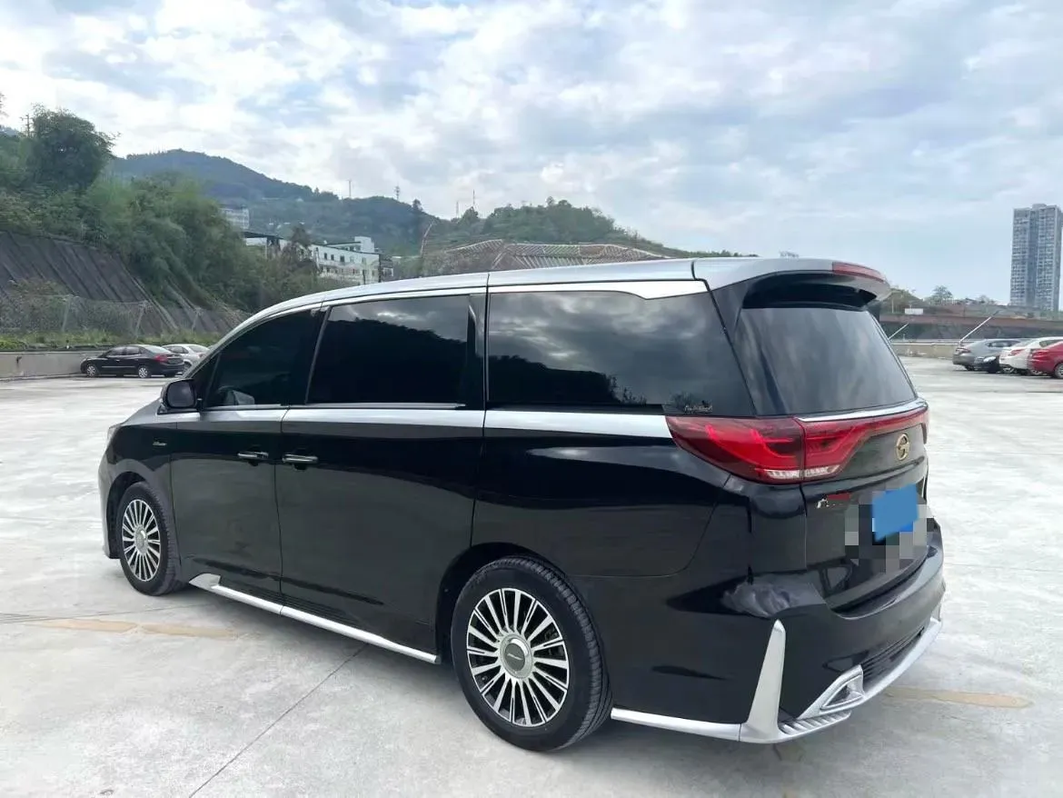 2021 GAC Trumpchi M8 2.0T 252HP L4 8AT,autocango,china used car exporter,china ev exporter,chinese used car exporter,chinese used ev exporter