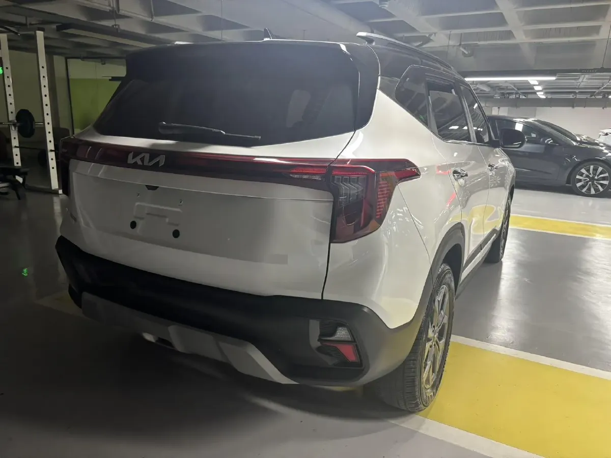 2023 Kia Seltos 1.5L 115HP L4 CVT,autocango,china used car exporter,china ev exporter,chinese used car exporter,chinese used ev exporter