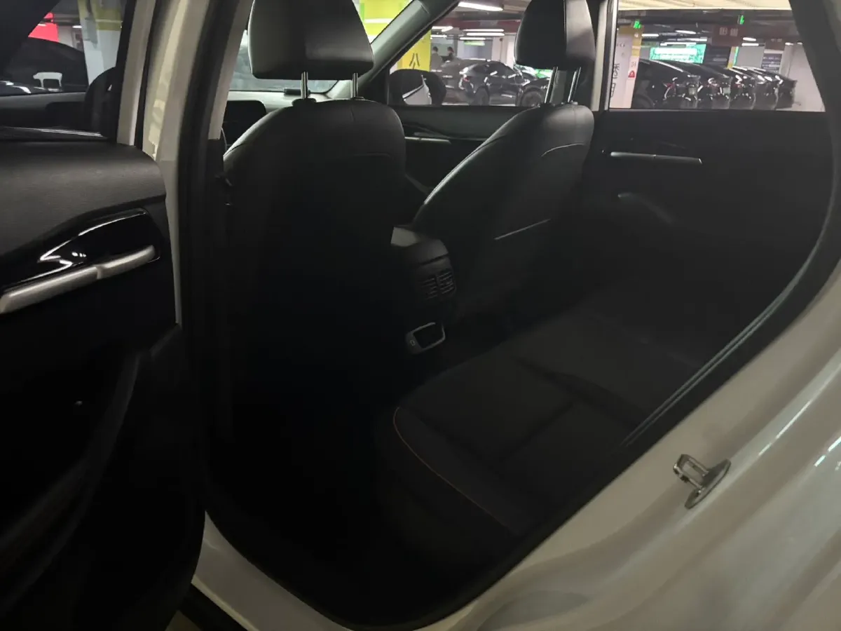 2023 Kia Seltos 1.5L 115HP L4 CVT,autocango,china used car exporter,china ev exporter,chinese used car exporter,chinese used ev exporter