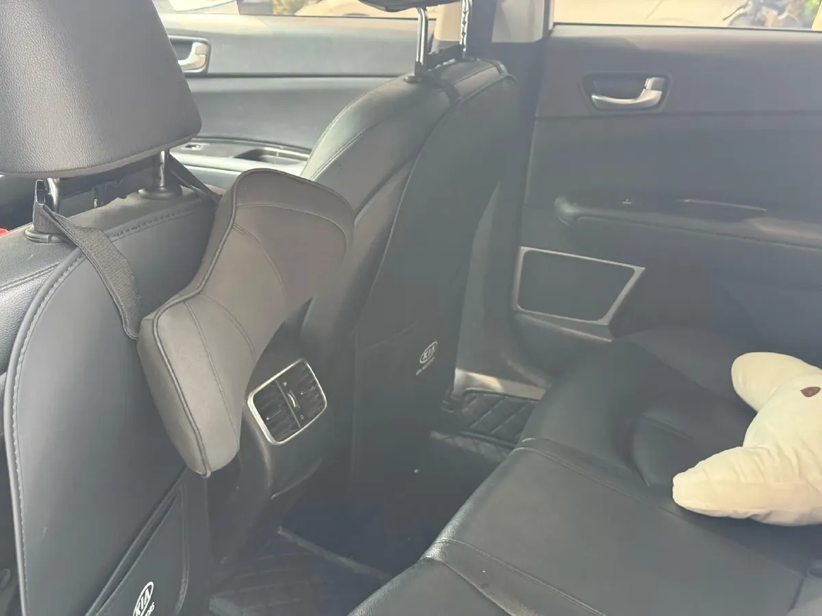 2019 Kia K5 1.6T 180HP L4 7DCT,autocango,china used car exporter,china ev exporter,chinese used car exporter,chinese used ev exporter