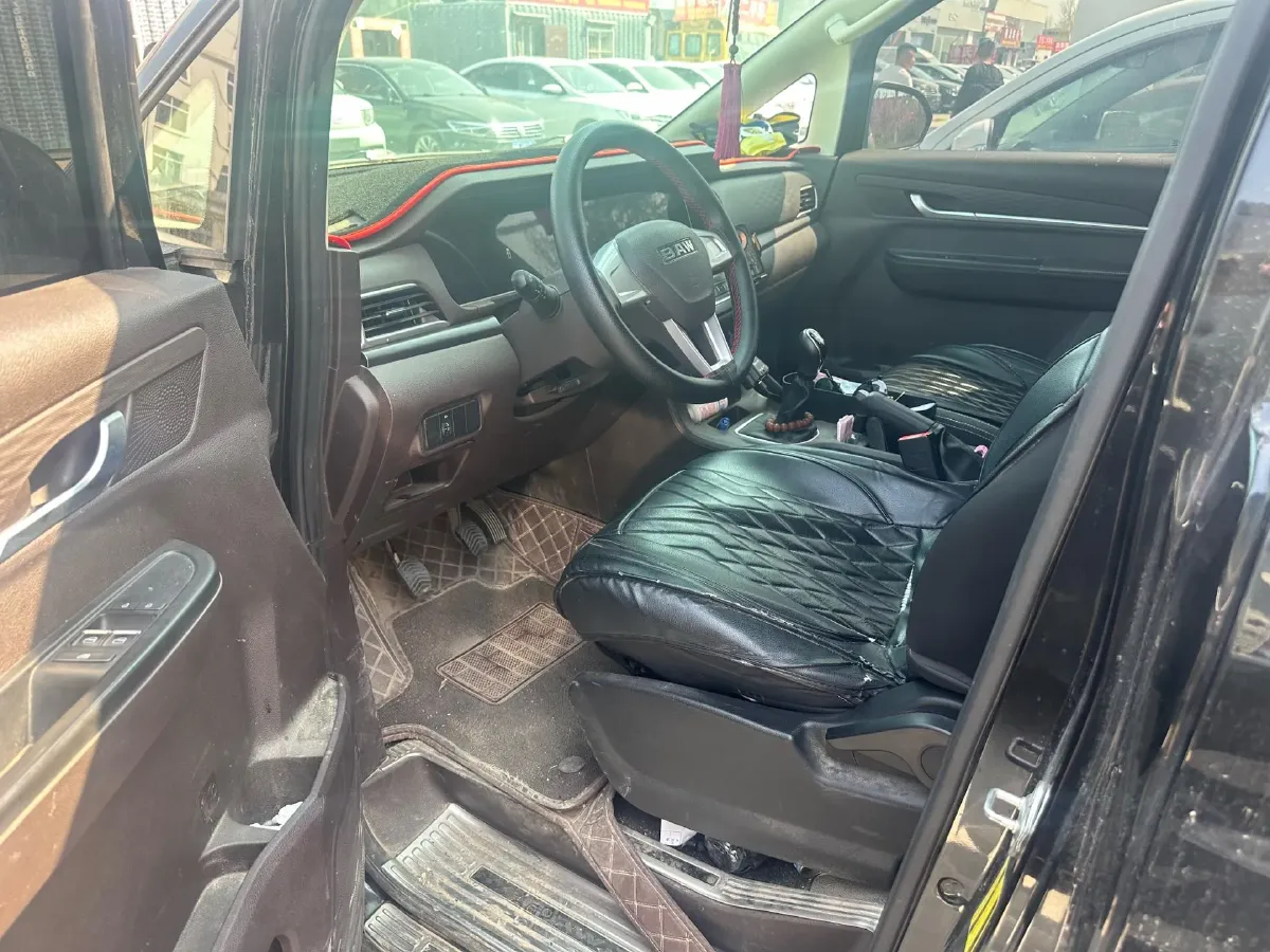 2023 BAW RuiSheng Trump M7 2.0L 122HP L4 5MT,autocango,china used car exporter,china ev exporter,chinese used car exporter,chinese used ev exporter