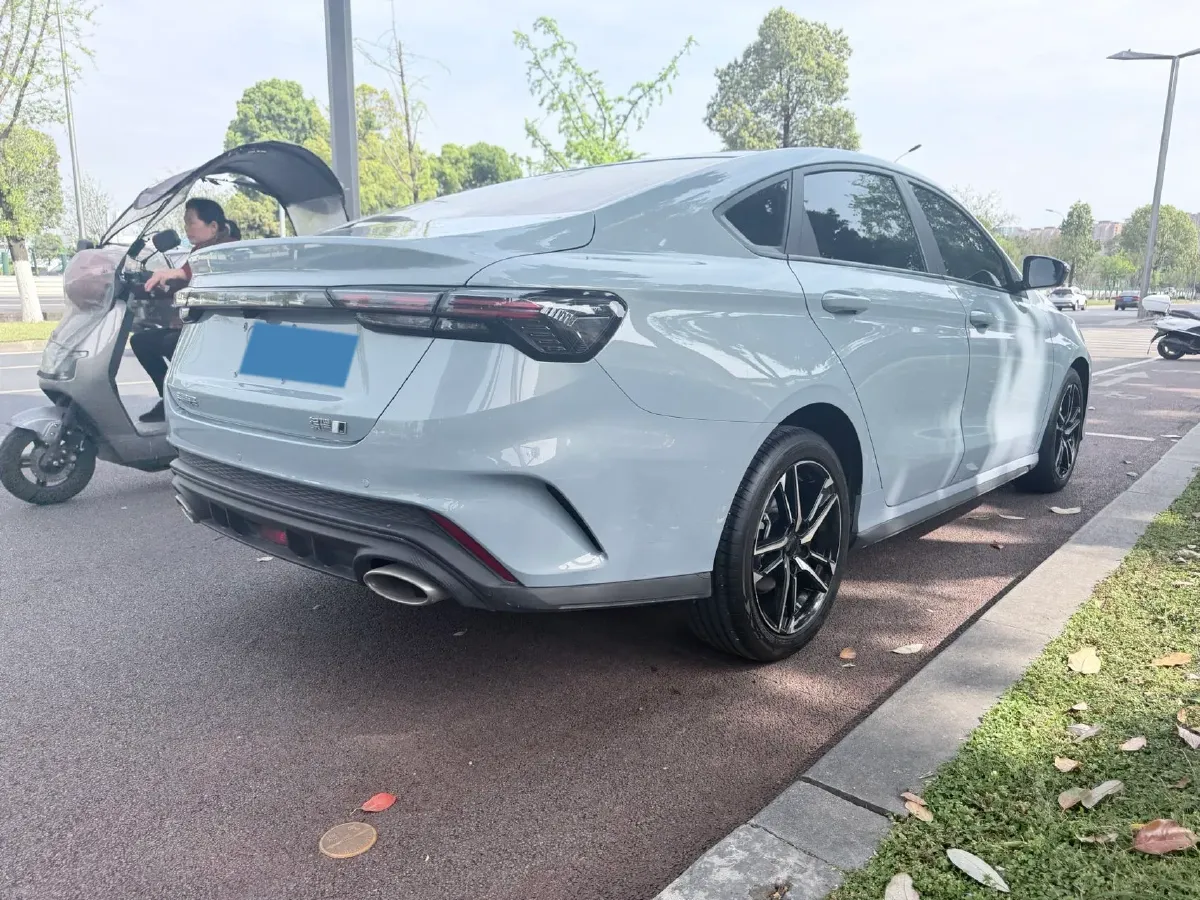 2022 Geely Binray 1.5T 181HP L4 7DCT,autocango,china used car exporter,china ev exporter,chinese used car exporter,chinese used ev exporter
