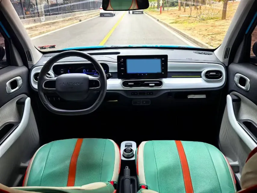 2025 Geely Lanqiqiu BEV,autocango,china used car exporter,china ev exporter,chinese used car exporter,chinese used ev exporter