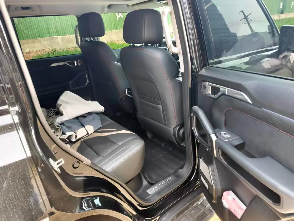 2023 Jetour Traveller 2.0T 254HP L4 7DCT,autocango,china used car exporter,china ev exporter,chinese used car exporter,chinese used ev exporter