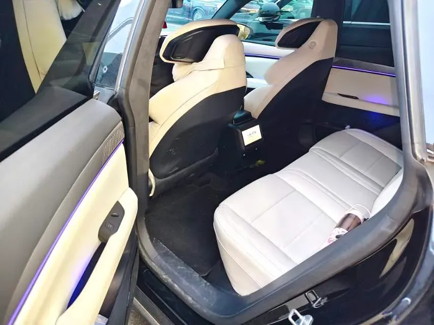 2023 Volkswagen ID.6 X BEV 83.4KWH,autocango,china used car exporter,china ev exporter,chinese used car exporter,chinese used ev exporter