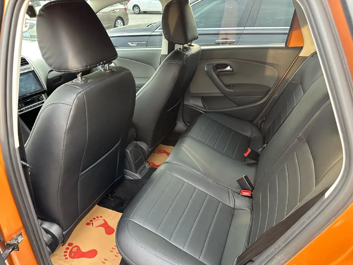 2016 Volkswagen Polo 1.6L 110HP L4 6AT,autocango,china used car exporter,china ev exporter,chinese used car exporter,chinese used ev exporter