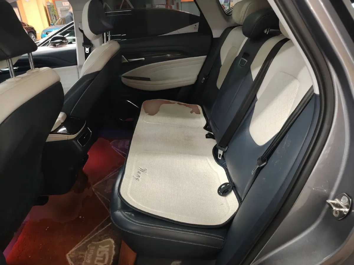 2022 ARCFOX αT BEV 93.6KWH,autocango,china used car exporter,china ev exporter,chinese used car exporter,chinese used ev exporter