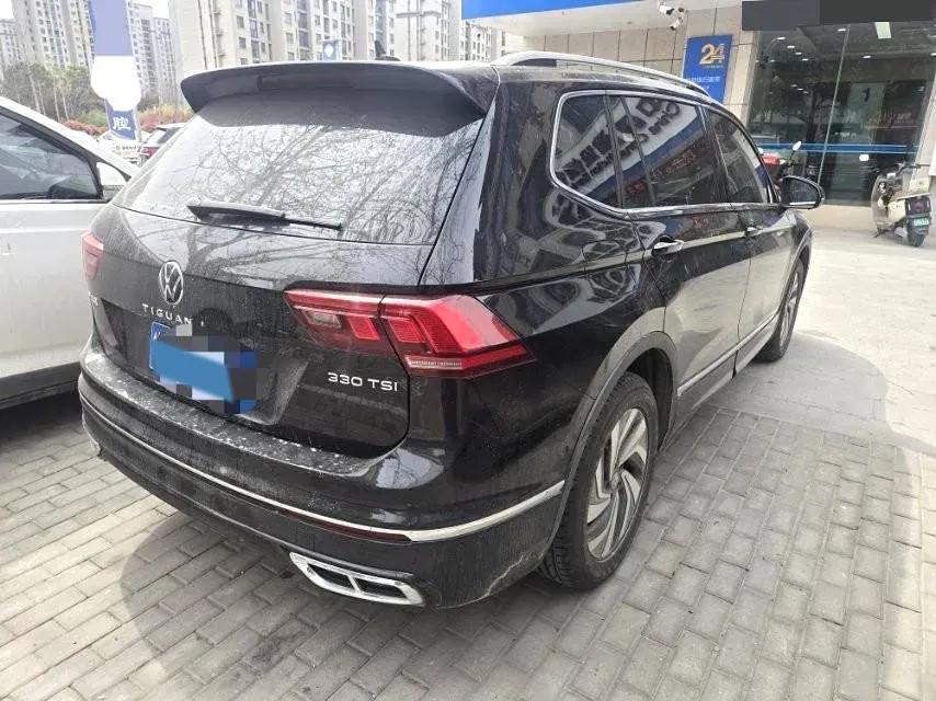 2024 Volkswagen Tiguan L 2.0T 186HP L4 7DCT,autocango,china used car exporter,china ev exporter,chinese used car exporter,chinese used ev exporter