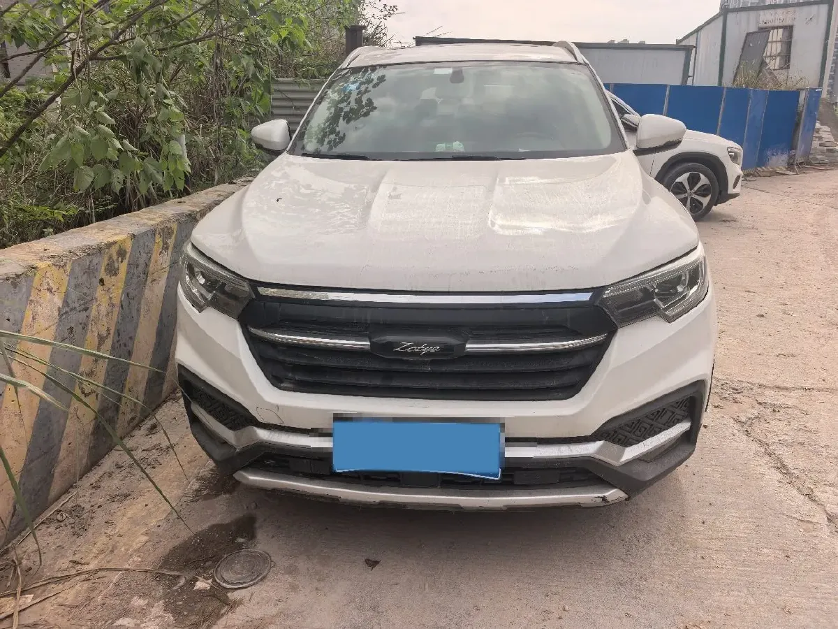 2018 Zotye T500 1.5T 156HP L4 6AT,autocango,china used car exporter,china ev exporter,chinese used car exporter,chinese used ev exporter