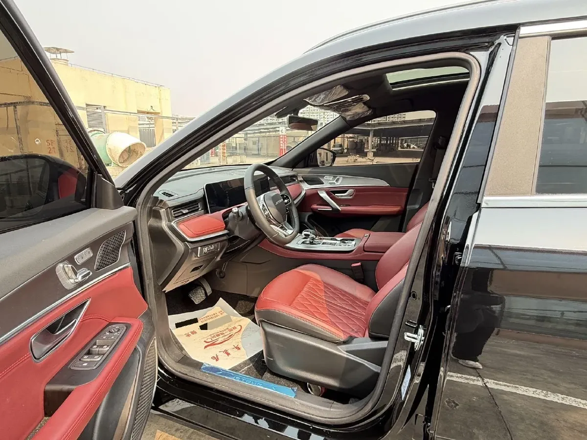 2024 Jetour X70 Plus 1.5T 156HP L4 6DCT,autocango,china used car exporter,china ev exporter,chinese used car exporter,chinese used ev exporter