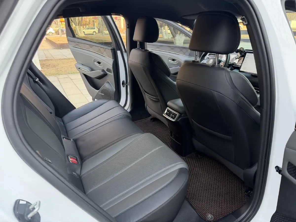 2025 BYD QinL 1.5L 101HP L4 E-CVT PHEV 10.08KWH,autocango,china used car exporter,china ev exporter,chinese used car exporter,chinese used ev exporter