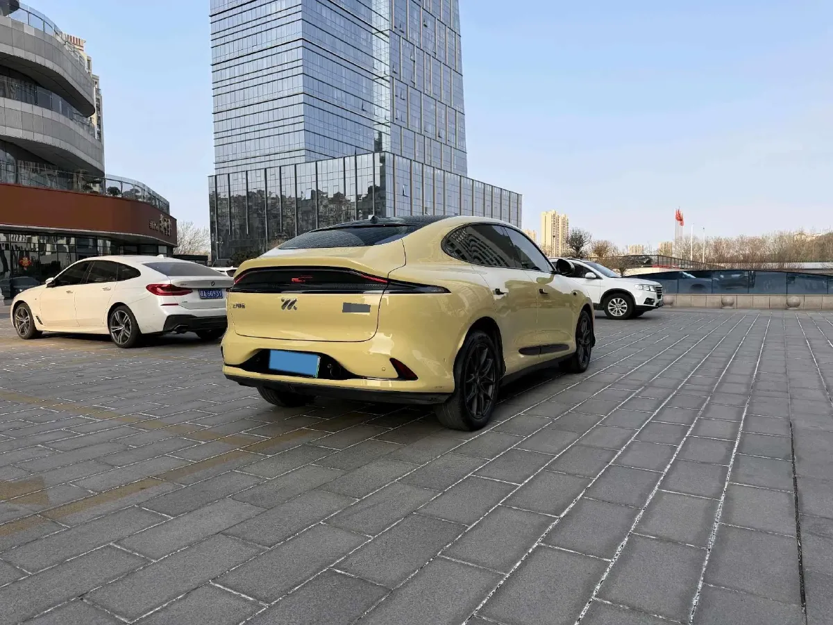 2025 IM LS6 BEV 75KWH,autocango,china used car exporter,china ev exporter,chinese used car exporter,chinese used ev exporter