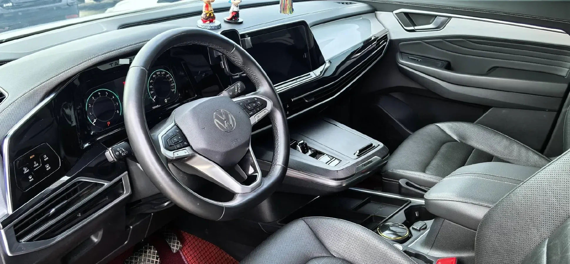 2021 Volkswagen Talagon 2.0T 220HP L4 7DCT,autocango,china used car exporter,china ev exporter,chinese used car exporter,chinese used ev exporter