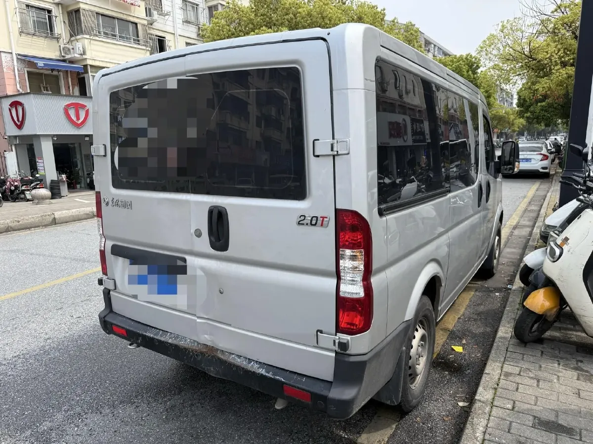 2020 KingLong KaiRuiHaoKe 2.2L 112HP L4 5MT,autocango,china used car exporter,china ev exporter,chinese used car exporter,chinese used ev exporter