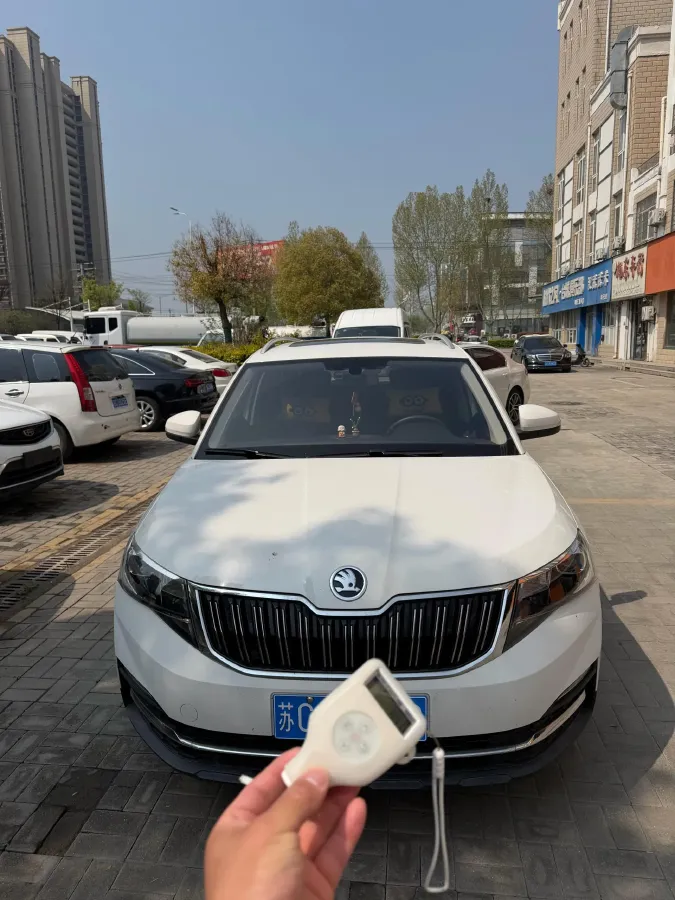 2020 Skoda Kamiq 1.2T 116HP L4 7DCT,autocango,china used car exporter,china ev exporter,chinese used car exporter,chinese used ev exporter