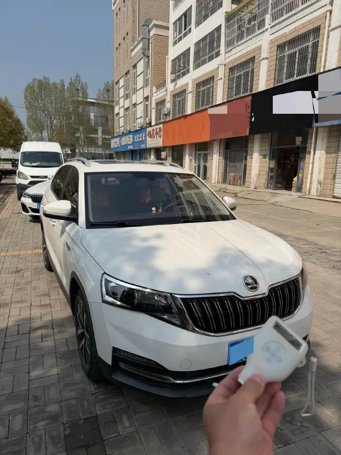 2020 Skoda Kamiq 1.2T 116HP L4 7DCT,autocango,china used car exporter,china ev exporter,chinese used car exporter,chinese used ev exporter