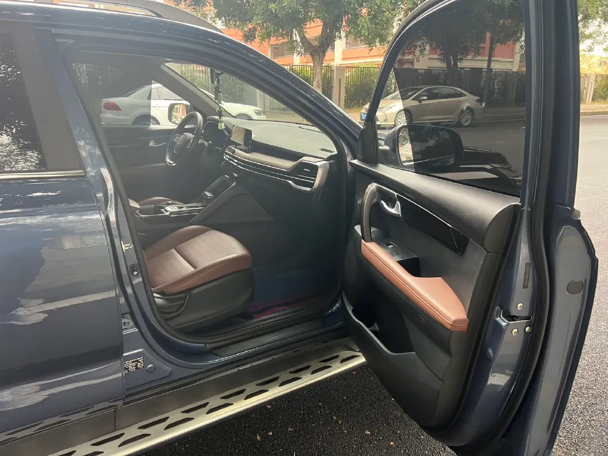 2021 Kia Sportage R 2.0L 161HP L4 6AT,autocango,china used car exporter,china ev exporter,chinese used car exporter,chinese used ev exporter