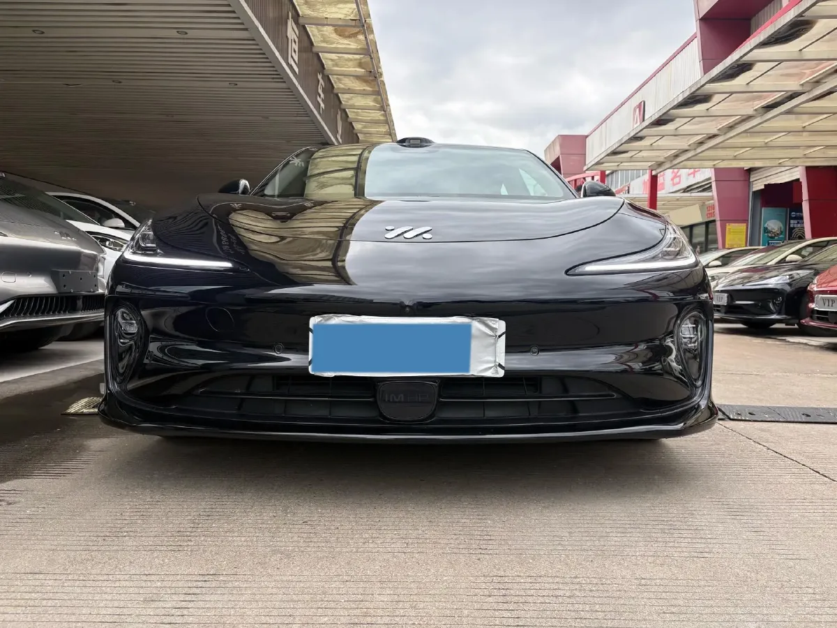 2025 IM L6 BEV,autocango,china used car exporter,china ev exporter,chinese used car exporter,chinese used ev exporter