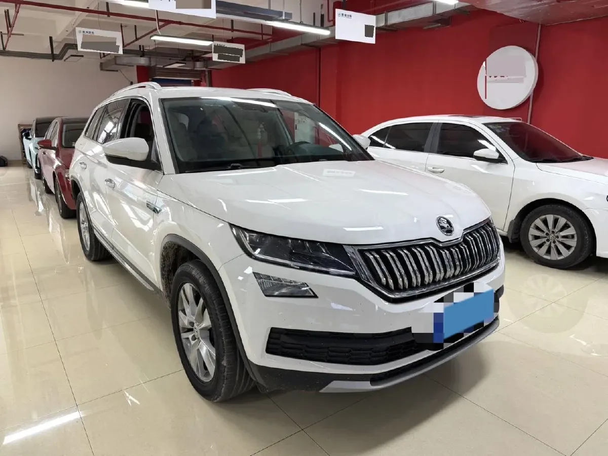 2018 Skoda Kodiak 1.8T 180HP L4 7DCT,autocango,china used car exporter,china ev exporter,chinese used car exporter,chinese used ev exporter