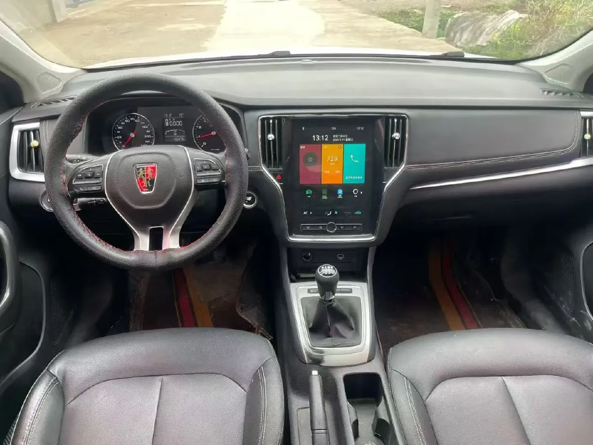 2020 Roewe i6 1.6L 125HP L4 5MT,autocango,china used car exporter,china ev exporter,chinese used car exporter,chinese used ev exporter